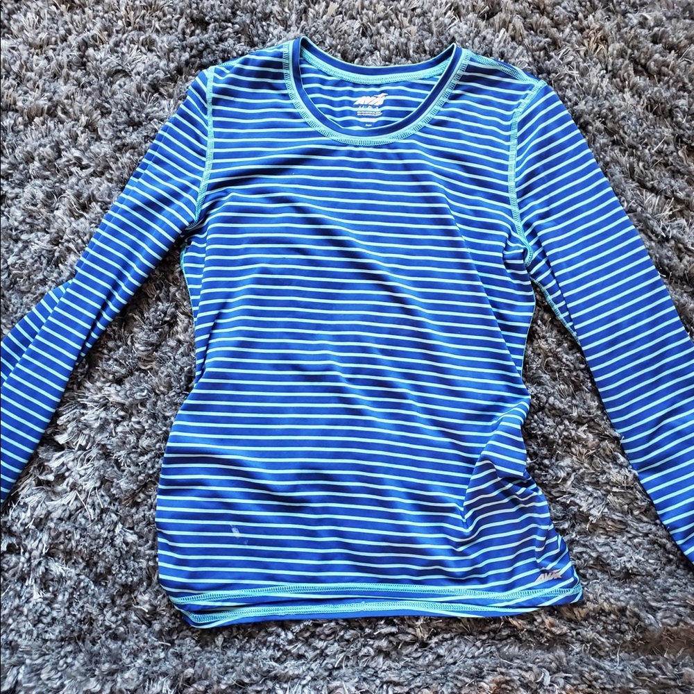 Athletic breathable long sleeve